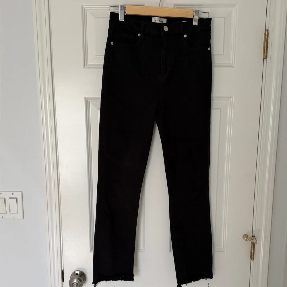 Frame Le High Straight Jeans